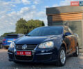 Синій Фольксваген Джетта, об'ємом двигуна 1.6 л та пробігом 215 тис. км за 8390 $, фото 5 на Automoto.ua