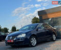 Синій Фольксваген Джетта, об'ємом двигуна 1.6 л та пробігом 215 тис. км за 8390 $, фото 4 на Automoto.ua