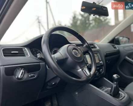 Синий Фольксваген Джетта, объемом двигателя 1.6 л и пробегом 230 тыс. км за 7150 $, фото 28 на Automoto.ua