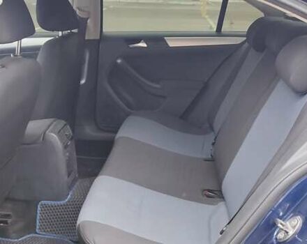 Синій Фольксваген Джетта, об'ємом двигуна 1.97 л та пробігом 224 тис. км за 10500 $, фото 9 на Automoto.ua