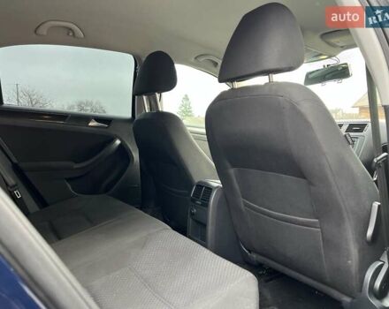 Синий Фольксваген Джетта, объемом двигателя 1.6 л и пробегом 230 тыс. км за 7150 $, фото 36 на Automoto.ua