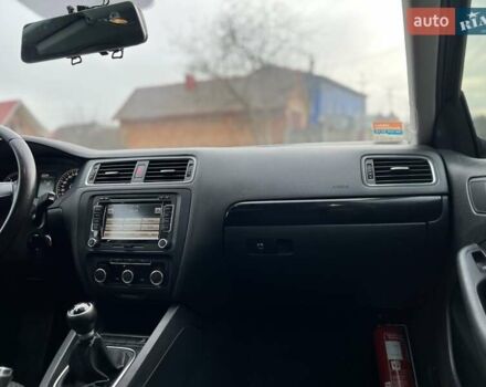 Синий Фольксваген Джетта, объемом двигателя 1.6 л и пробегом 230 тыс. км за 7150 $, фото 37 на Automoto.ua