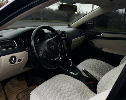 Синій Фольксваген Джетта, об'ємом двигуна 2.5 л та пробігом 208 тис. км за 9300 $, фото 7 на Automoto.ua