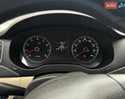 Синій Фольксваген Джетта, об'ємом двигуна 2.5 л та пробігом 208 тис. км за 9300 $, фото 11 на Automoto.ua