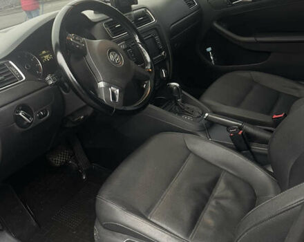 Синий Фольксваген Джетта, объемом двигателя 2.48 л и пробегом 140 тыс. км за 9400 $, фото 6 на Automoto.ua