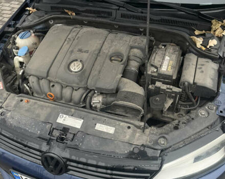 Синий Фольксваген Джетта, объемом двигателя 2.48 л и пробегом 140 тыс. км за 9400 $, фото 4 на Automoto.ua