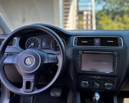 Синий Фольксваген Джетта, объемом двигателя 2.5 л и пробегом 211 тыс. км за 9200 $, фото 5 на Automoto.ua