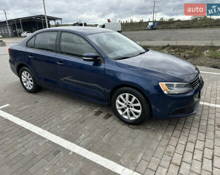 Синий Фольксваген Джетта, объемом двигателя 2.48 л и пробегом 142 тыс. км за 7999 $, фото 8 на Automoto.ua
