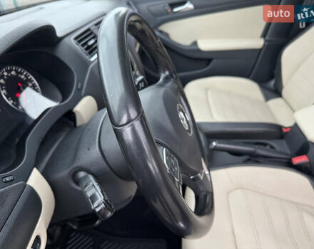 Синий Фольксваген Джетта, объемом двигателя 2.5 л и пробегом 256 тыс. км за 7790 $, фото 12 на Automoto.ua