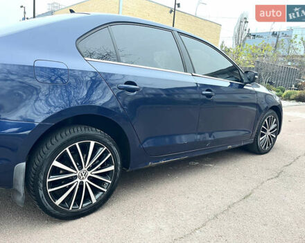 Синий Фольксваген Джетта, объемом двигателя 2.5 л и пробегом 258 тыс. км за 7800 $, фото 9 на Automoto.ua