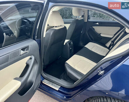 Синий Фольксваген Джетта, объемом двигателя 2.5 л и пробегом 258 тыс. км за 7800 $, фото 18 на Automoto.ua