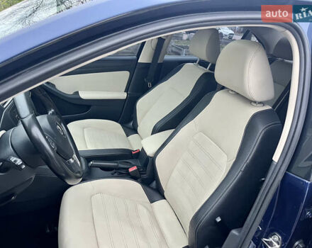 Синий Фольксваген Джетта, объемом двигателя 2.5 л и пробегом 258 тыс. км за 7800 $, фото 17 на Automoto.ua