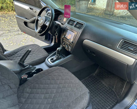 Синій Фольксваген Джетта, об'ємом двигуна 2.48 л та пробігом 240 тис. км за 7350 $, фото 20 на Automoto.ua