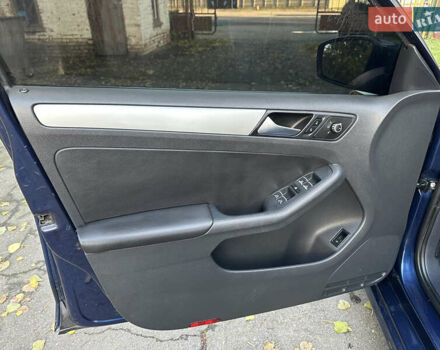 Синій Фольксваген Джетта, об'ємом двигуна 2.48 л та пробігом 240 тис. км за 7350 $, фото 16 на Automoto.ua