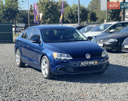 Фольксваген Джетта 2013 в Бердичеве на Automoto.ua Синий Фольксваген Джетта, объемом двигателя 1.8 л и пробегом 158 тыс. км за 8300 $, фото 4 на Automoto.ua