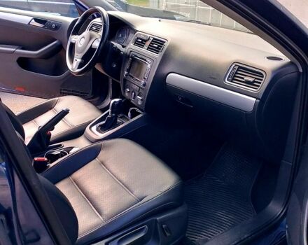 Фольксваген Джетта 2013 в Киеве на Automoto.ua Синий Фольксваген Джетта, объемом двигателя 2.5 л и пробегом 148 тыс. км за 11000 $, фото 1 на Automoto.ua