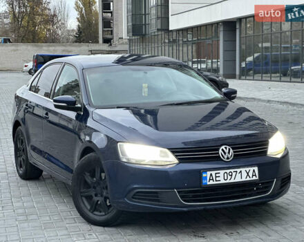 Синий Фольксваген Джетта, объемом двигателя 2.5 л и пробегом 250 тыс. км за 6999 $, фото 4 на Automoto.ua