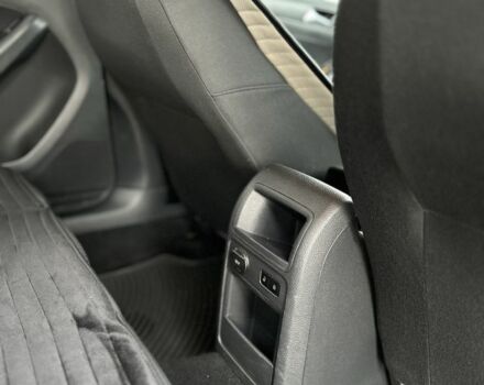 Фольксваген Джетта 2013 в Кицмане на Automoto.ua Синий Фольксваген Джетта, объемом двигателя 2 л и пробегом 160 тыс. км за 9600 $, фото 12 на Automoto.ua