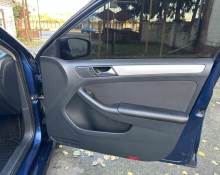 Синій Фольксваген Джетта, об'ємом двигуна 2.5 л та пробігом 240 тис. км за 7350 $, фото 17 на Automoto.ua