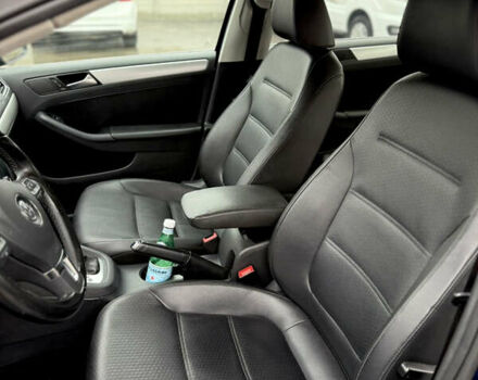 Синий Фольксваген Джетта, объемом двигателя 2.5 л и пробегом 190 тыс. км за 8000 $, фото 4 на Automoto.ua