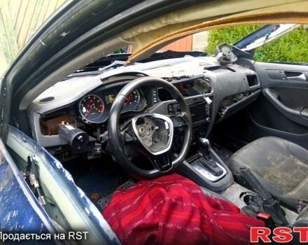 Синий Фольксваген Джетта, объемом двигателя 1.8 л и пробегом 156 тыс. км за 4000 $, фото 6 на Automoto.ua