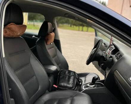 Синий Фольксваген Джетта, объемом двигателя 1.8 л и пробегом 265 тыс. км за 9000 $, фото 12 на Automoto.ua