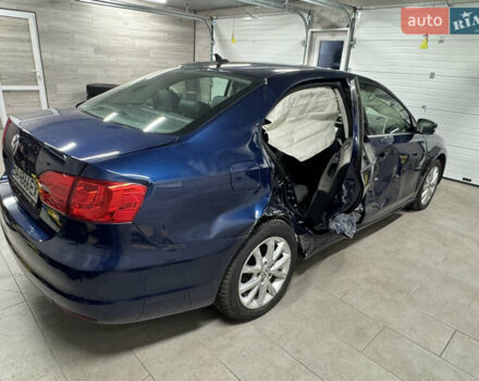 Синий Фольксваген Джетта, объемом двигателя 1.8 л и пробегом 100 тыс. км за 5500 $, фото 5 на Automoto.ua