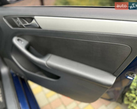 Синий Фольксваген Джетта, объемом двигателя 1.78 л и пробегом 193 тыс. км за 9999 $, фото 42 на Automoto.ua