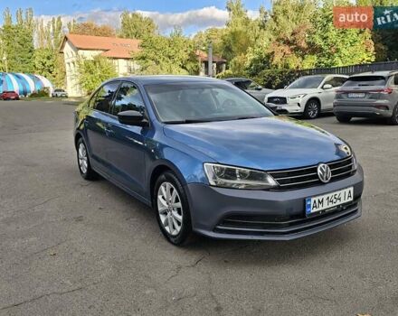 Фольксваген Джетта 2014 в Киеве на Automoto.ua Синий Фольксваген Джетта, объемом двигателя 1.8 л и пробегом 180 тыс. км за 6700 $, фото 3 на Automoto.ua
