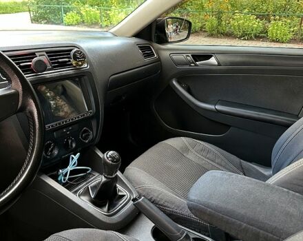 Синий Фольксваген Джетта, объемом двигателя 2 л и пробегом 270 тыс. км за 8500 $, фото 6 на Automoto.ua