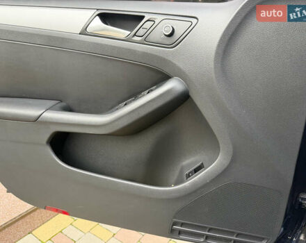 Синий Фольксваген Джетта, объемом двигателя 1.78 л и пробегом 193 тыс. км за 9999 $, фото 16 на Automoto.ua