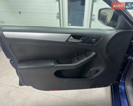 Синий Фольксваген Джетта, объемом двигателя 1.8 л и пробегом 100 тыс. км за 5500 $, фото 25 на Automoto.ua