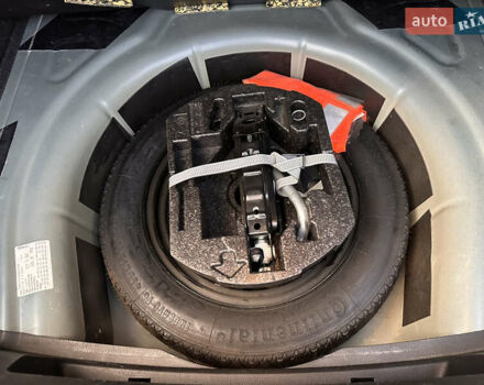 Синий Фольксваген Джетта, объемом двигателя 1.4 л и пробегом 236 тыс. км за 7999 $, фото 29 на Automoto.ua