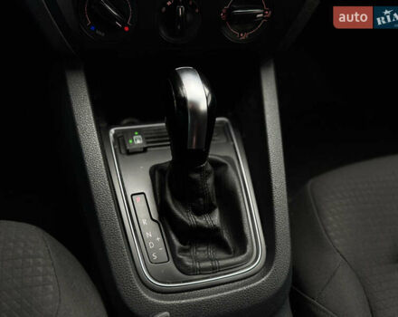 Синій Фольксваген Джетта, об'ємом двигуна 1.98 л та пробігом 216 тис. км за 9500 $, фото 13 на Automoto.ua