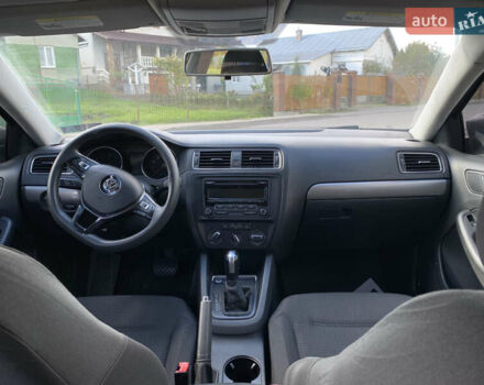 Синий Фольксваген Джетта, объемом двигателя 1.8 л и пробегом 145 тыс. км за 9600 $, фото 9 на Automoto.ua