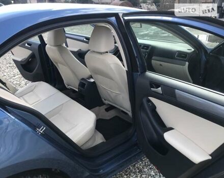 Синій Фольксваген Джетта, об'ємом двигуна 2 л та пробігом 238 тис. км за 10400 $, фото 7 на Automoto.ua