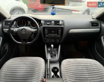 Фольксваген Джетта 2015 у Одесі на Automoto.ua Синій Фольксваген Джетта, об'ємом двигуна 1.39 л та пробігом 240 тис. км за 8900 $, фото 45 на Automoto.ua