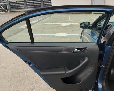 Синий Фольксваген Джетта, объемом двигателя 1.4 л и пробегом 178 тыс. км за 8500 $, фото 23 на Automoto.ua