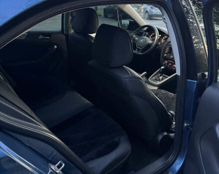 Синий Фольксваген Джетта, объемом двигателя 1.8 л и пробегом 215 тыс. км за 10800 $, фото 12 на Automoto.ua