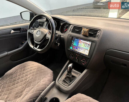 Синий Фольксваген Джетта, объемом двигателя 1.4 л и пробегом 236 тыс. км за 7999 $, фото 43 на Automoto.ua