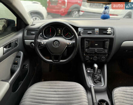Фольксваген Джетта 2015 у Одесі на Automoto.ua Синій Фольксваген Джетта, об'ємом двигуна 1.39 л та пробігом 240 тис. км за 8900 $, фото 46 на Automoto.ua