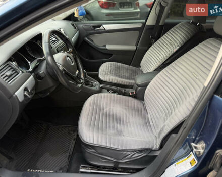 Фольксваген Джетта 2015 у Одесі на Automoto.ua Синій Фольксваген Джетта, об'ємом двигуна 1.39 л та пробігом 240 тис. км за 8900 $, фото 38 на Automoto.ua