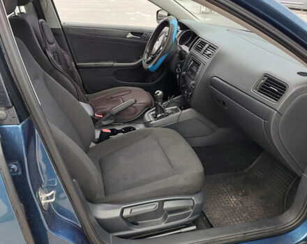 Синий Фольксваген Джетта, объемом двигателя 1.4 л и пробегом 178 тыс. км за 8500 $, фото 21 на Automoto.ua