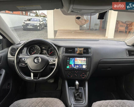 Синий Фольксваген Джетта, объемом двигателя 1.4 л и пробегом 236 тыс. км за 7999 $, фото 2 на Automoto.ua