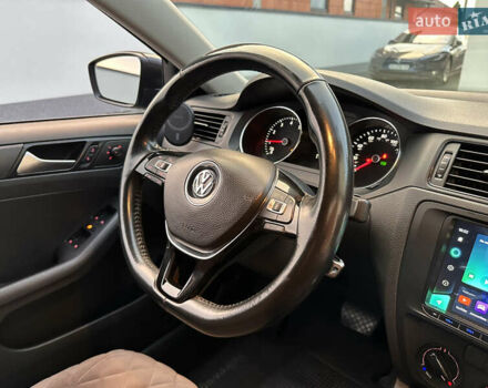 Синий Фольксваген Джетта, объемом двигателя 1.4 л и пробегом 236 тыс. км за 7999 $, фото 46 на Automoto.ua