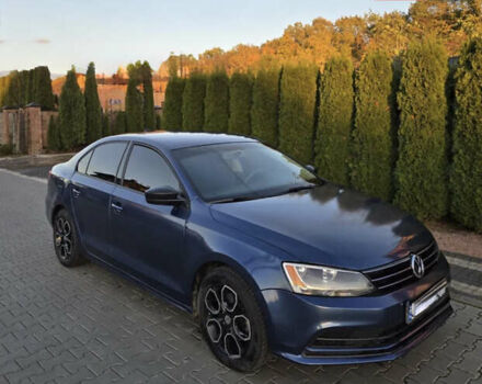 Синий Фольксваген Джетта, объемом двигателя 1.4 л и пробегом 140 тыс. км за 9000 $, фото 2 на Automoto.ua