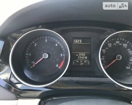 Синій Фольксваген Джетта, об'ємом двигуна 2 л та пробігом 238 тис. км за 10400 $, фото 13 на Automoto.ua