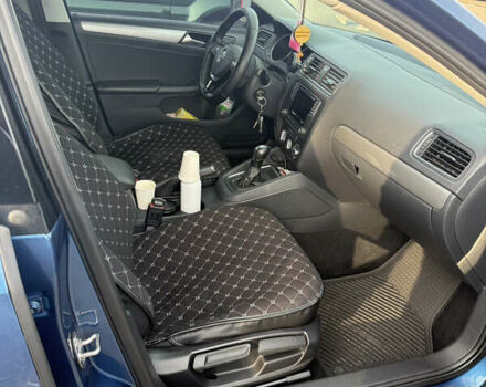 Синій Фольксваген Джетта, об'ємом двигуна 1.4 л та пробігом 109 тис. км за 11500 $, фото 7 на Automoto.ua