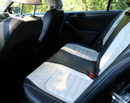 Синій Фольксваген Джетта, об'ємом двигуна 1.8 л та пробігом 83 тис. км за 8200 $, фото 9 на Automoto.ua