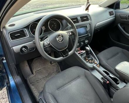 Фольксваген Джетта 2016 в Львове на Automoto.ua Синий Фольксваген Джетта, объемом двигателя 1.4 л и пробегом 144 тыс. км за 9200 $, фото 3 на Automoto.ua